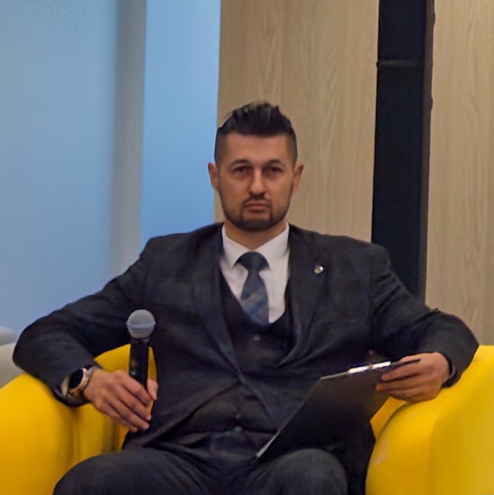Дмитрий Романюк